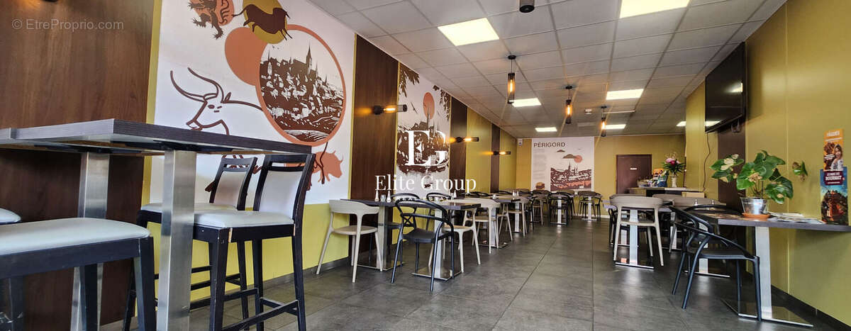 Commerce à SARLAT-LA-CANEDA