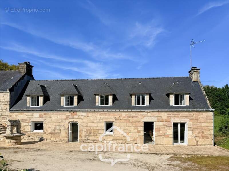 Maison à GUERN
