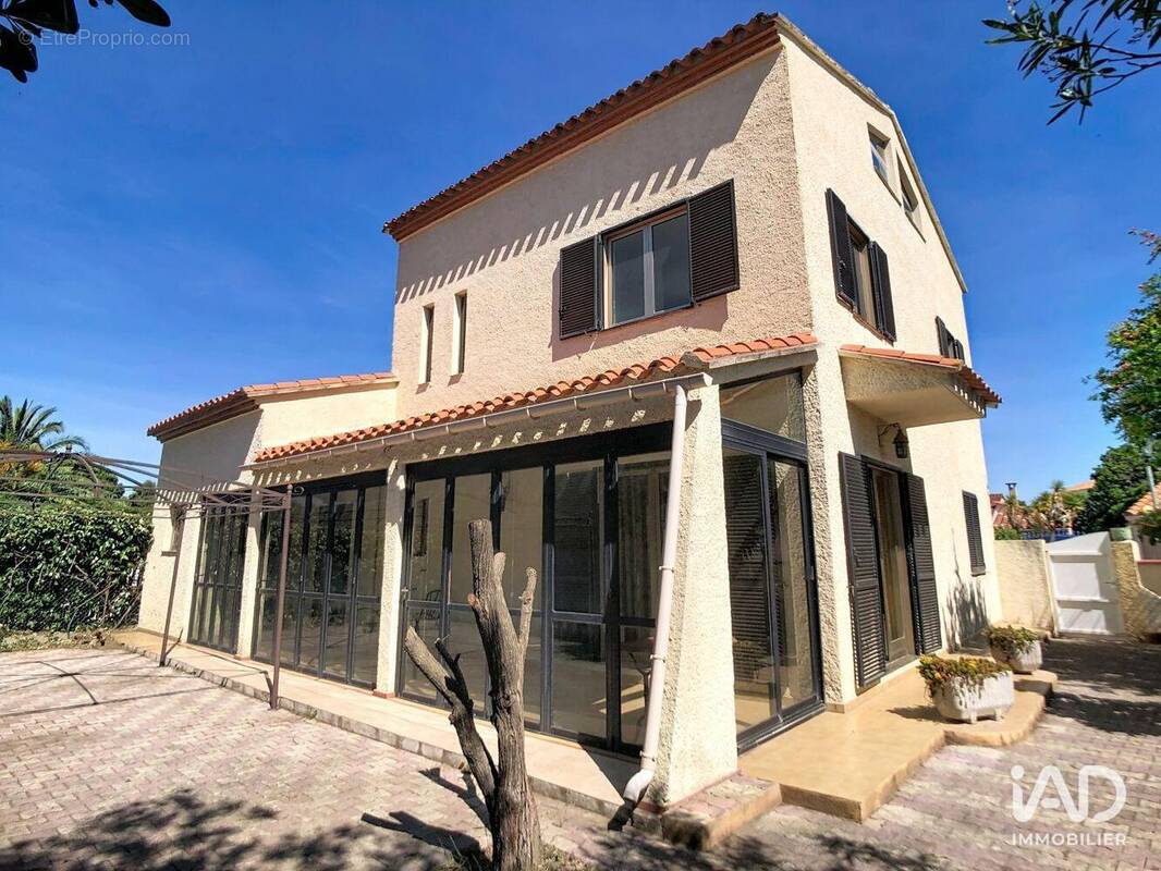 Photo 1 - Maison à SAINT-CYPRIEN