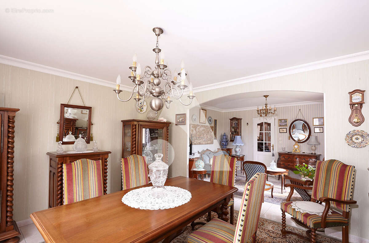 Maison à VILLEFRANCHE-SUR-SAONE