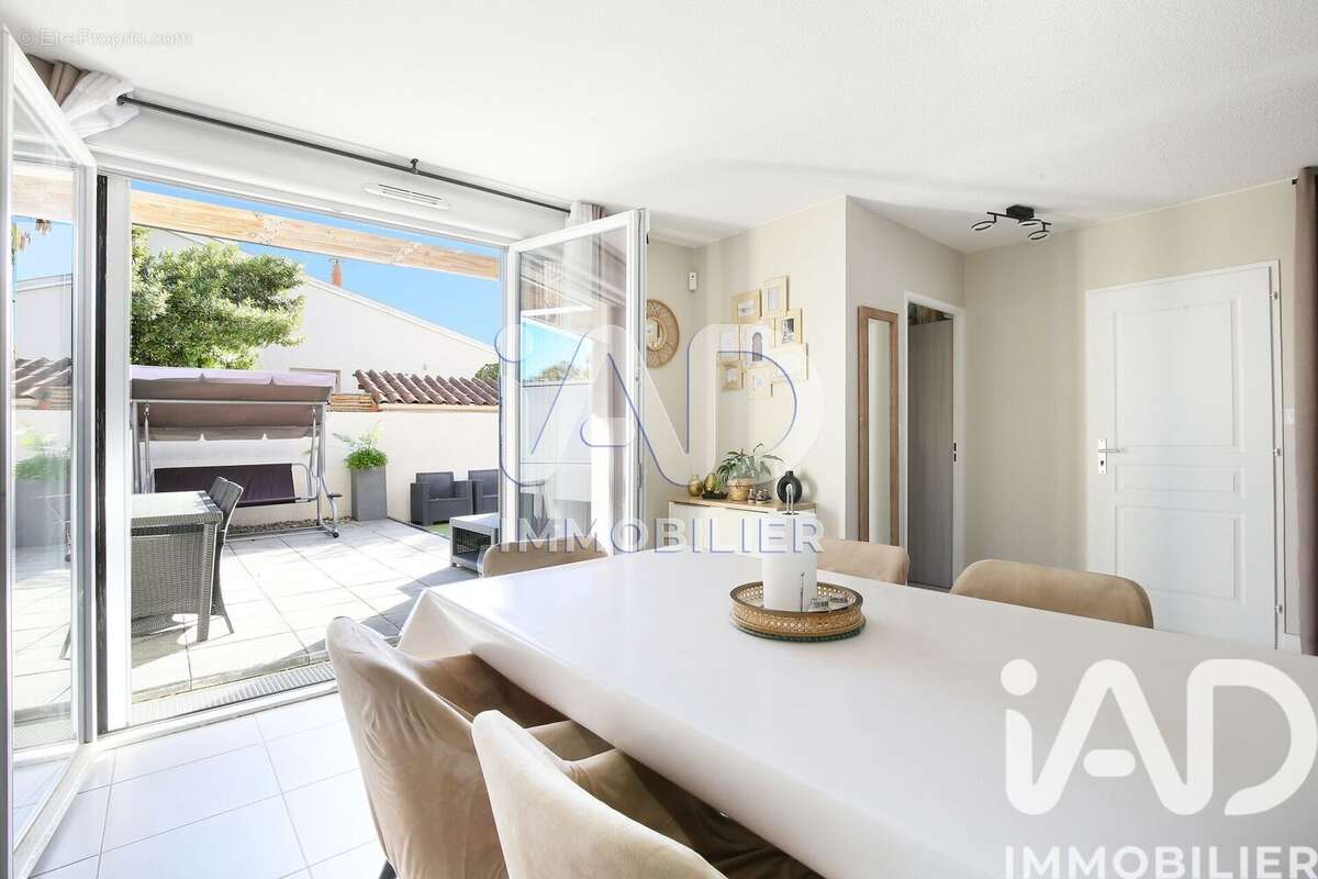 Photo 2 - Maison à FENOUILLET