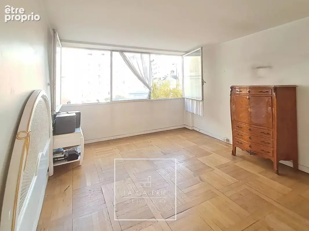 APPARTEMENT A VENDRE T5  La Muette, idéalement situé avec parking et cave. - photo 10