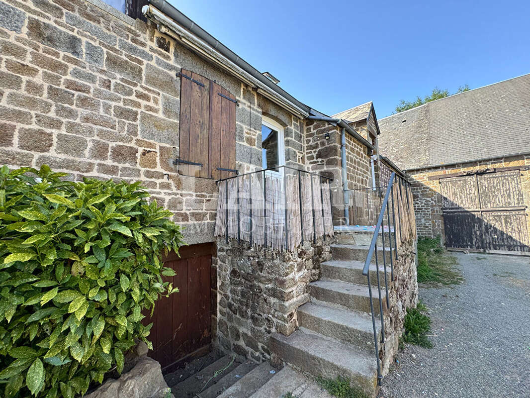 Ensemble immobilier à 5 min de Carrouges - photo 3