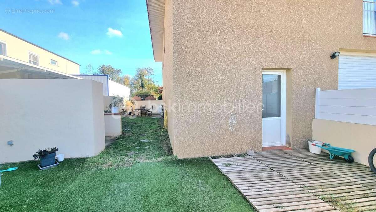 Appartement à MILLAS