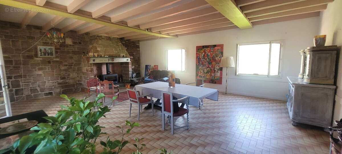 Appartement 165 m² à Villac  - photo 17