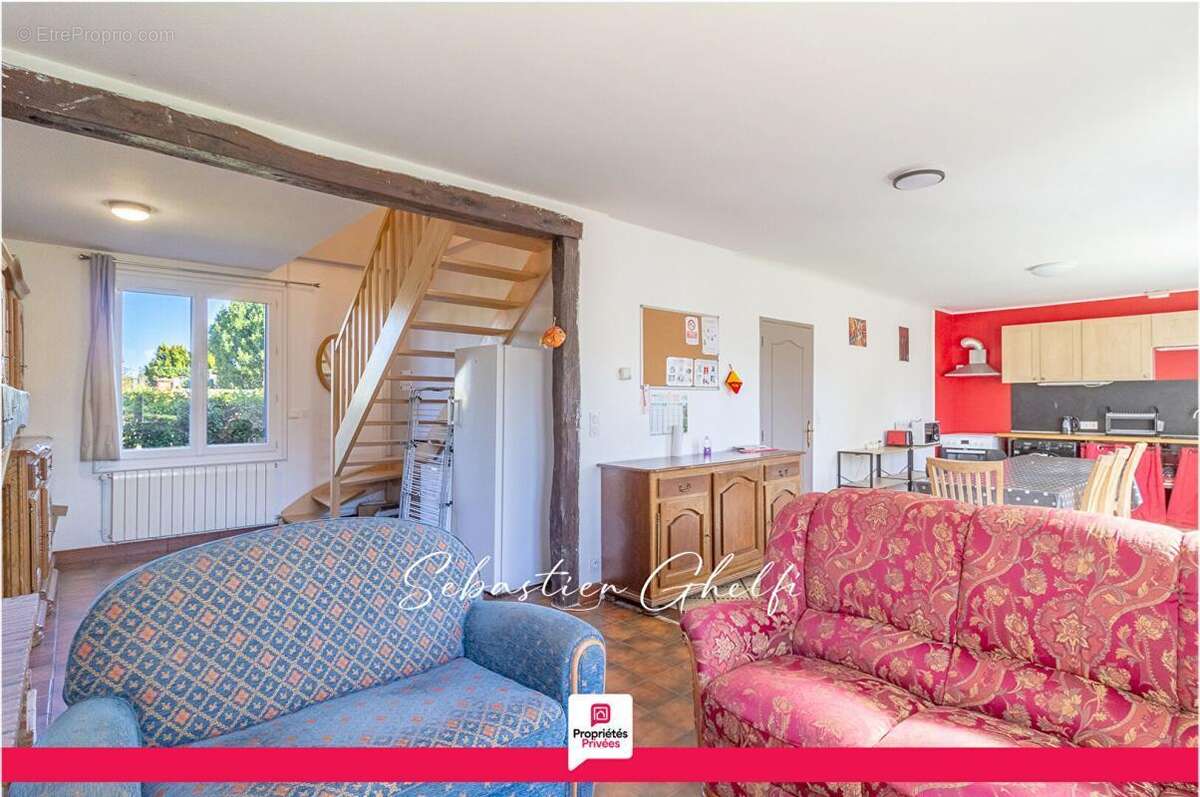 Maison à CONTRES