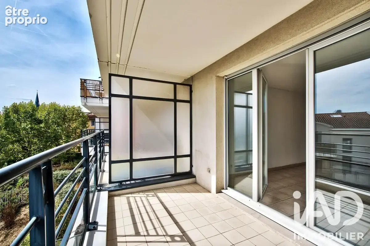 Photo 1 - Appartement à CALUIRE-ET-CUIRE