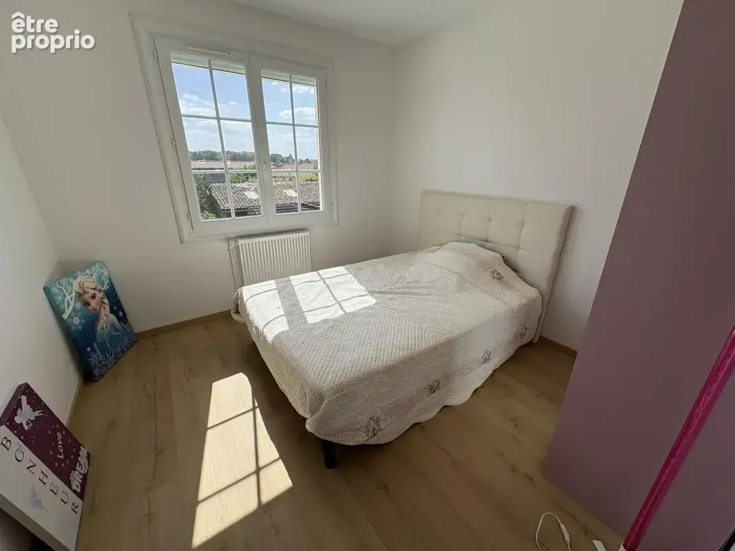 Maison 257 m² à Niort  - photo 9