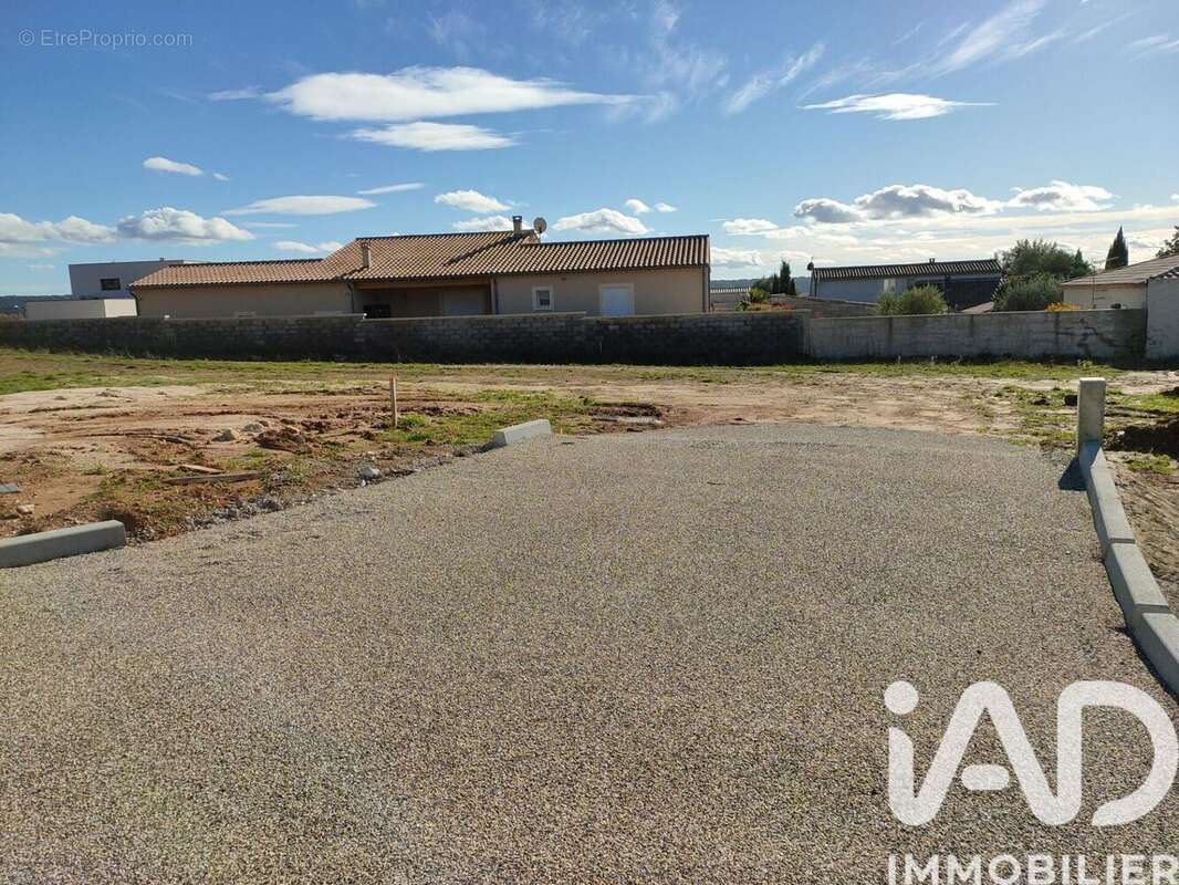 Photo 4 - Terrain à SAINT-QUENTIN-LA-POTERIE