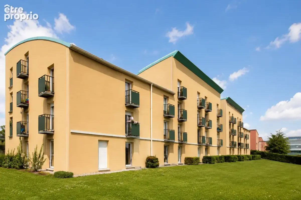 Appartement à VILLETANEUSE