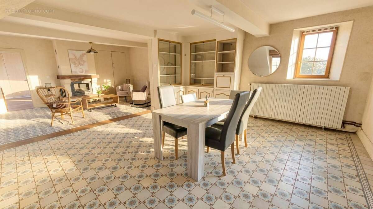 COMPIEGNE (60) - Maison en pierre 4p - 120m² - photo 3
