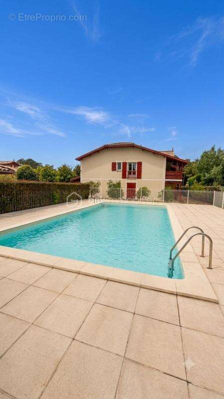 Appartement T3  avec piscine privée  'Résidence des pins' - photo 5