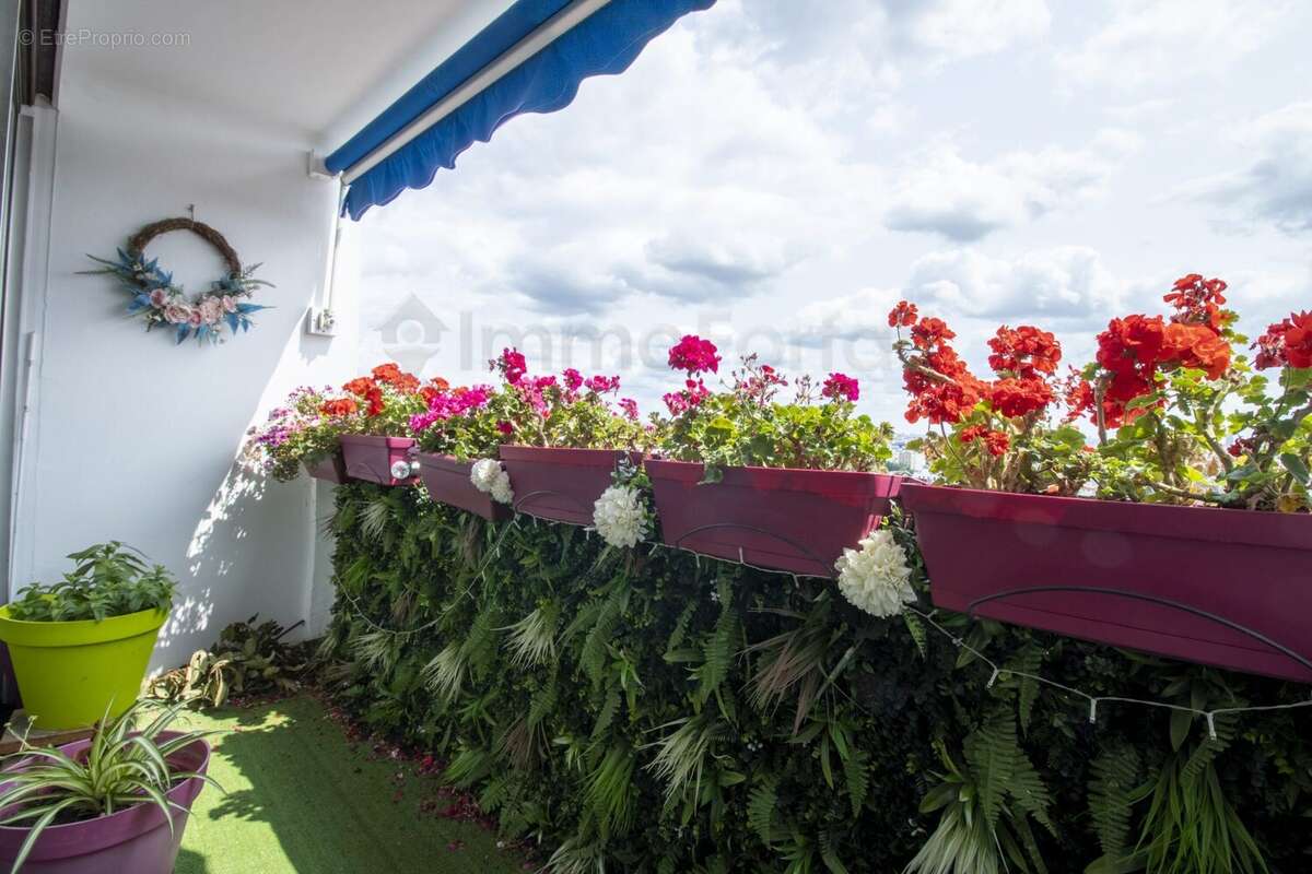 Appartement à COLOMBES