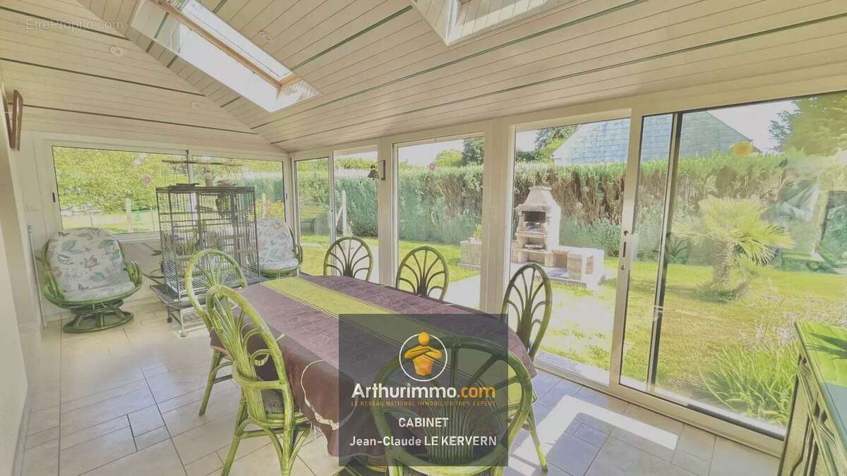 Maison à SAINT-CARREUC