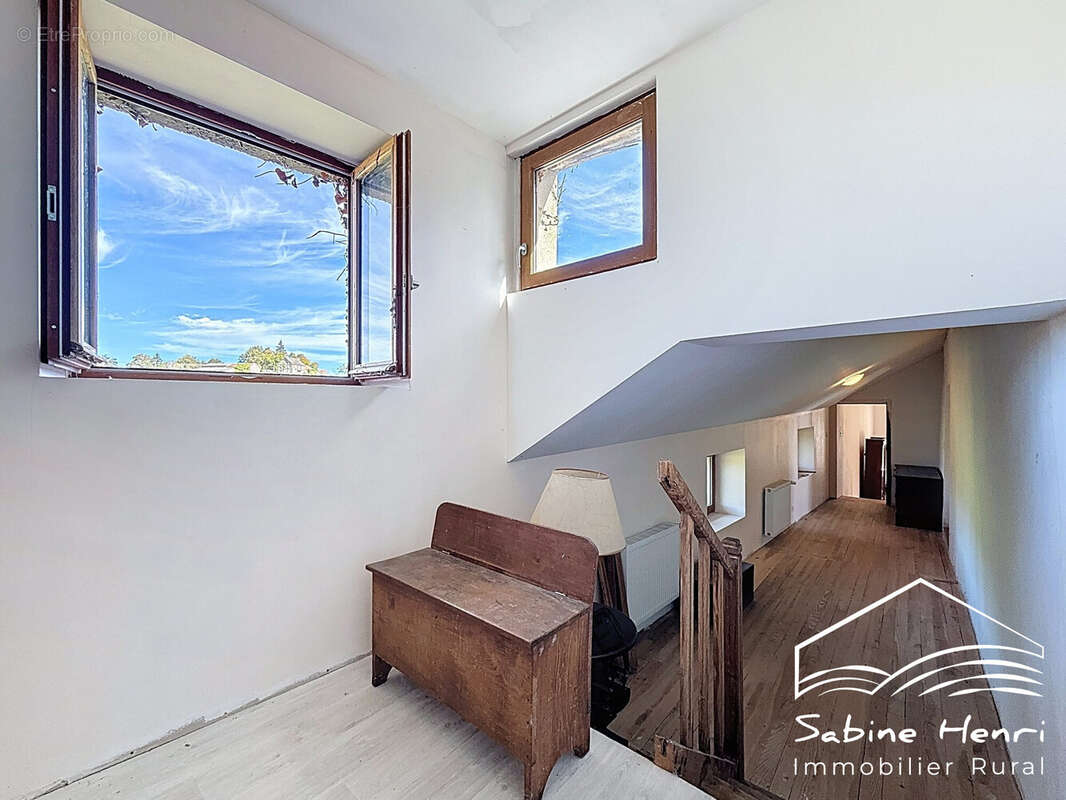 Maison à LA SALVETAT-PEYRALES