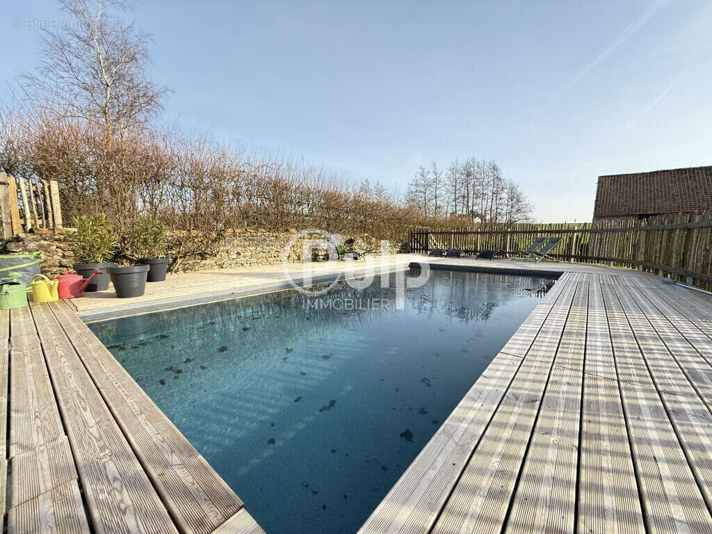 Maison à HESDIN-L&#039;ABBE