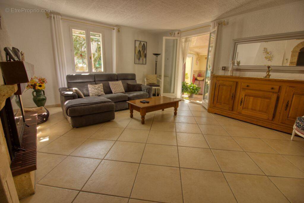 Maison à GIGNAC-LA-NERTHE