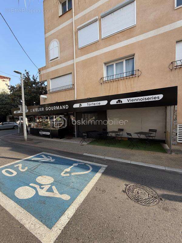 Commerce à CAVALAIRE-SUR-MER