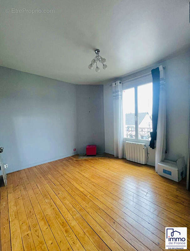 Maison à LIVRY-GARGAN