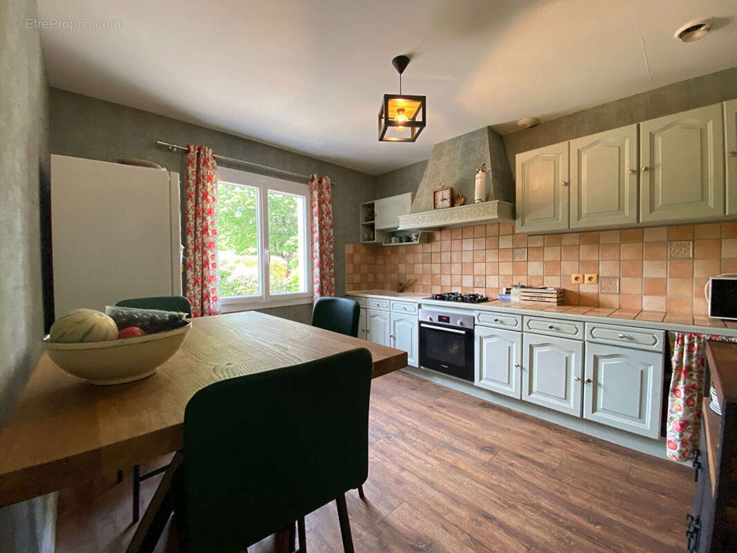 Maison à COULOUNIEIX-CHAMIERS