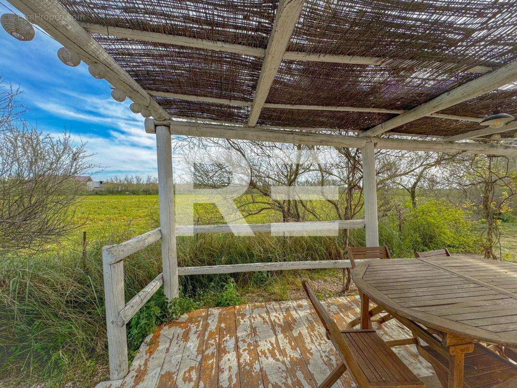 Maison à BELLEGARDE