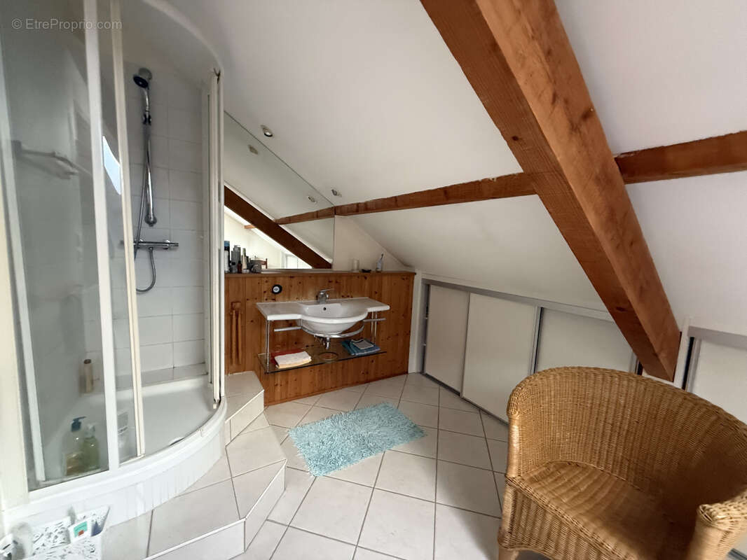 Maison à LONGCHAMP