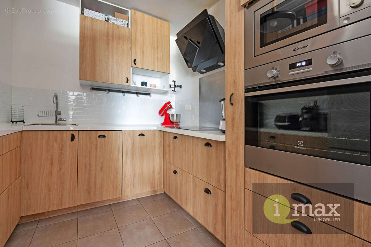 Appartement à COLOMBES