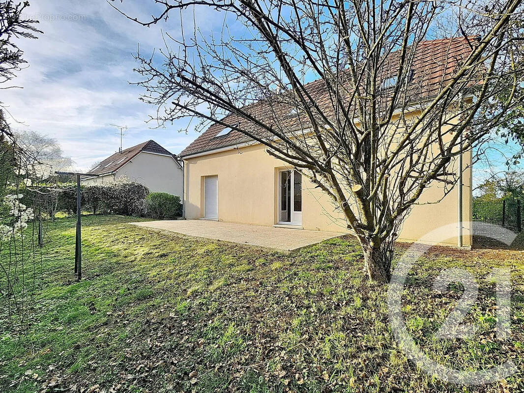Maison à ROSIERES-PRES-TROYES