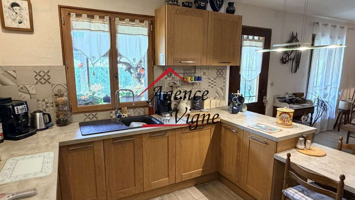 Maison à SAINT-AMBROIX