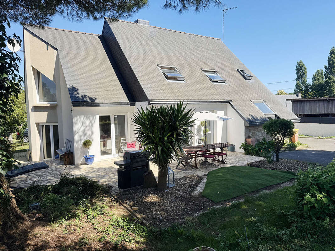 Maison de 1992 sur 979m2 de terrain - photo 10