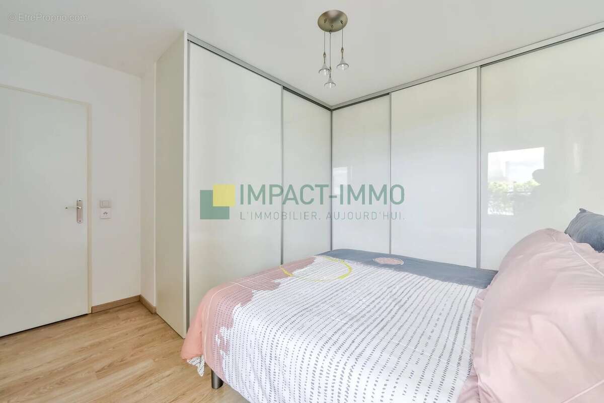 Appartement à COLOMBES