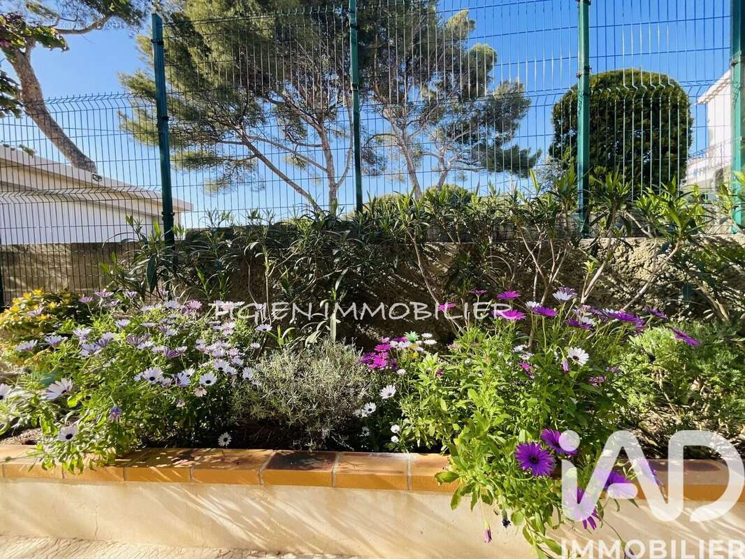 Photo 3 - Appartement à SIX-FOURS-LES-PLAGES