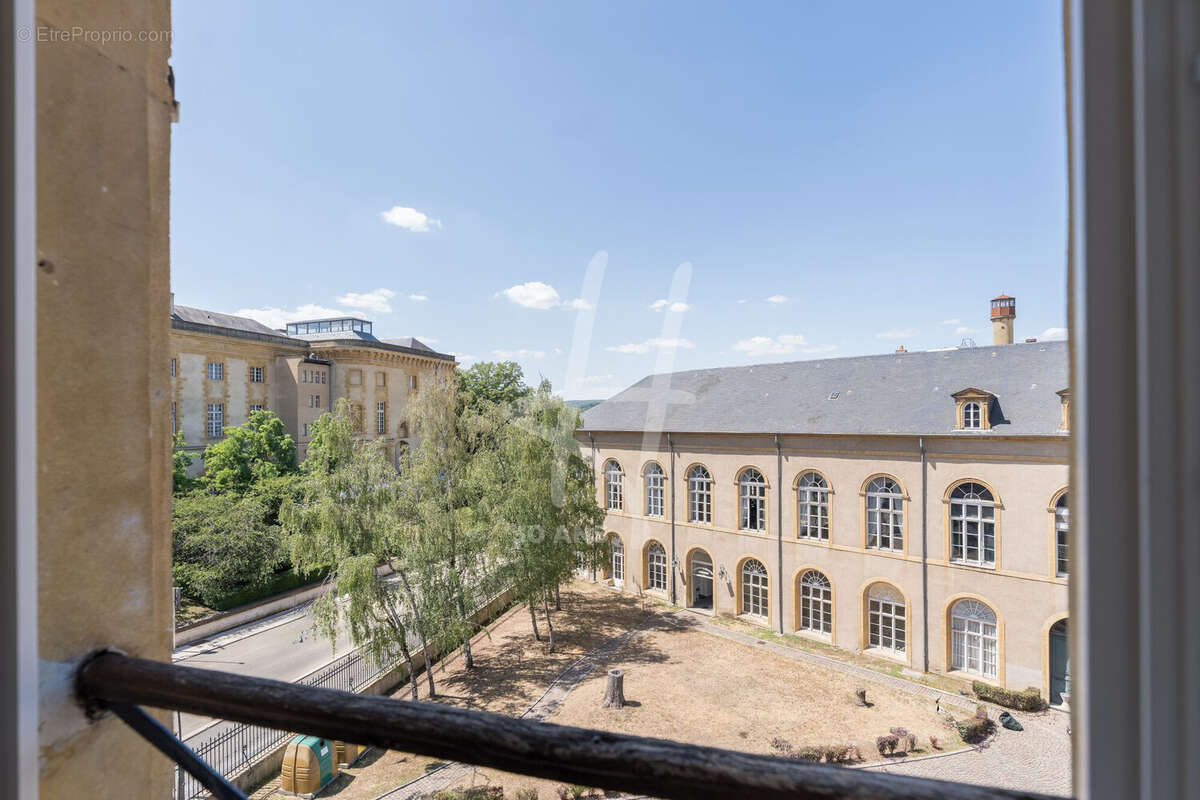 Appartement 65 m² à Metz  - photo 5
