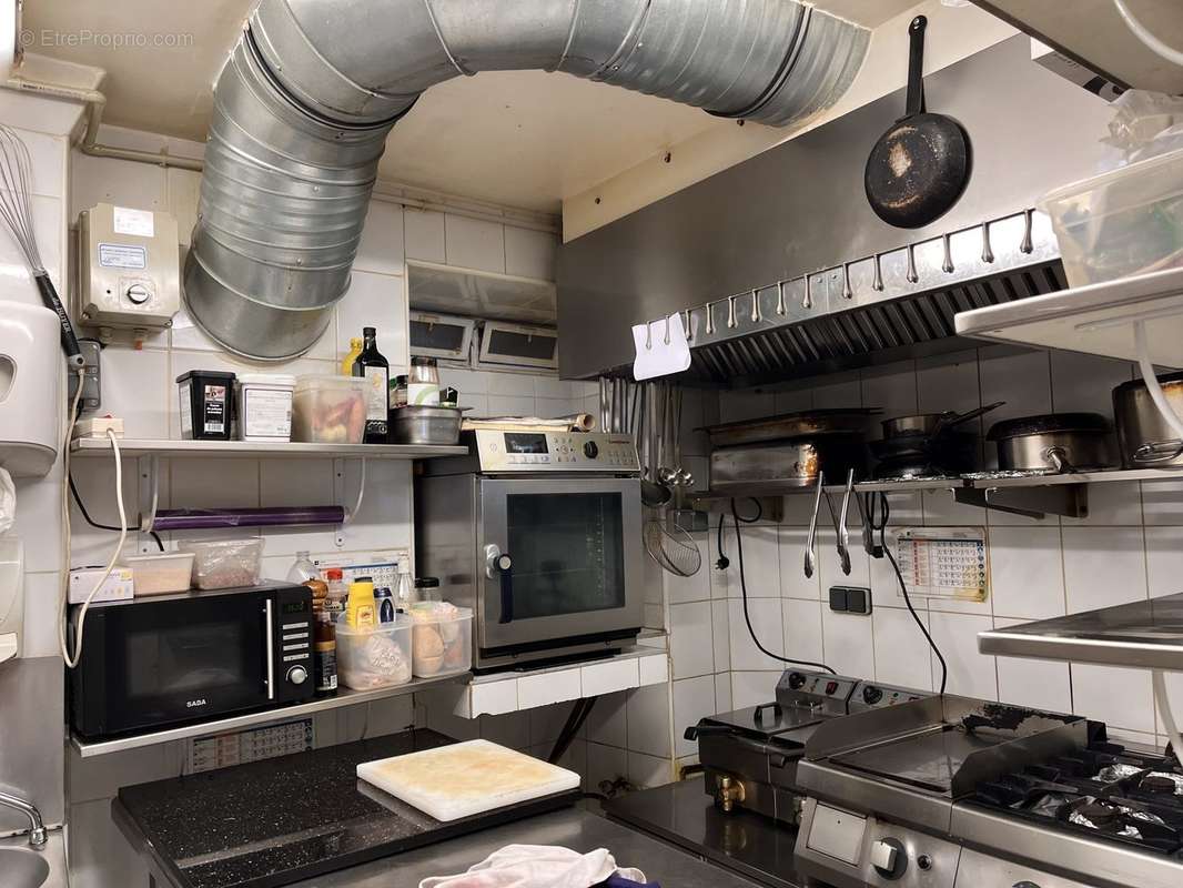100 m² à Levallois-Perret  - photo 2