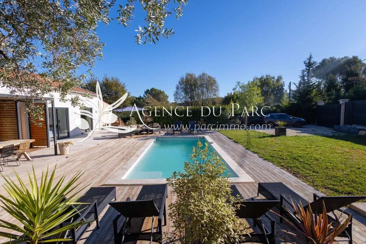 Maison à MOUGINS