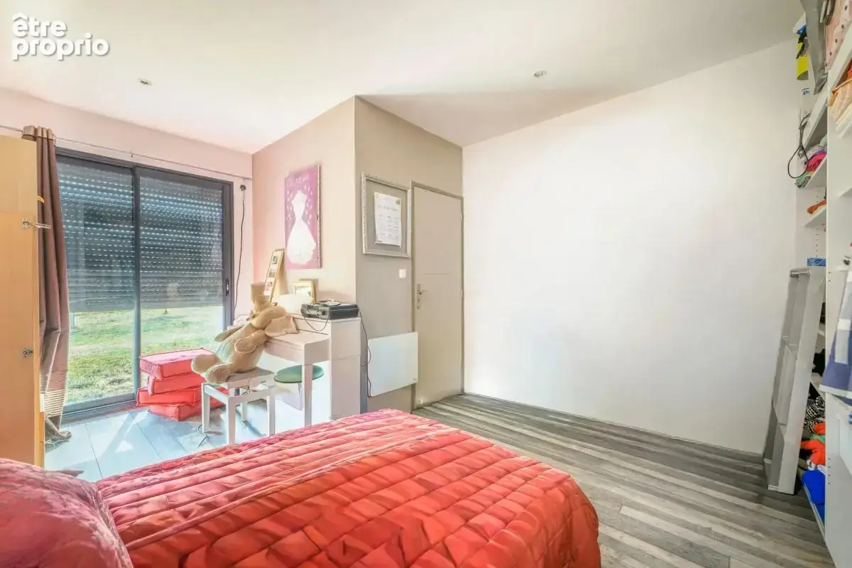 Maison de 6 pièces de 194 m² à Chanceaux-sur-Choisille - photo 8