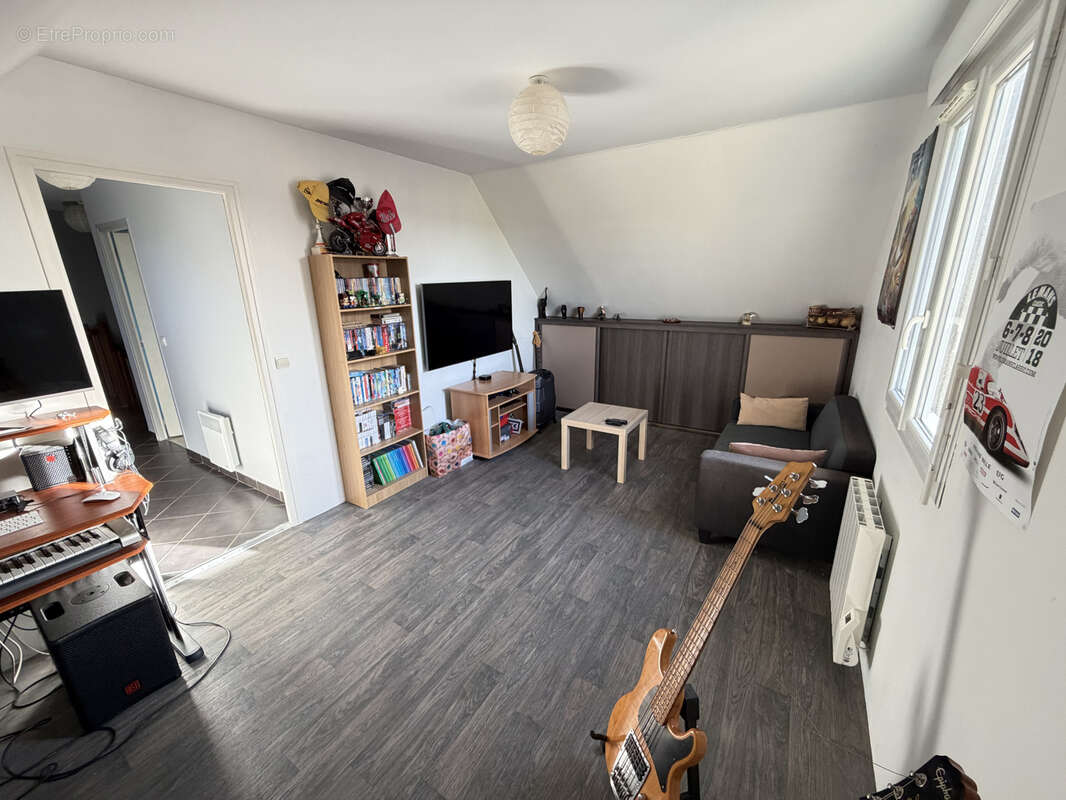 Maison à JOUE-L&#039;ABBE