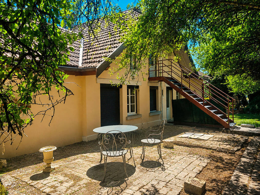 Appartement à MORTEAU