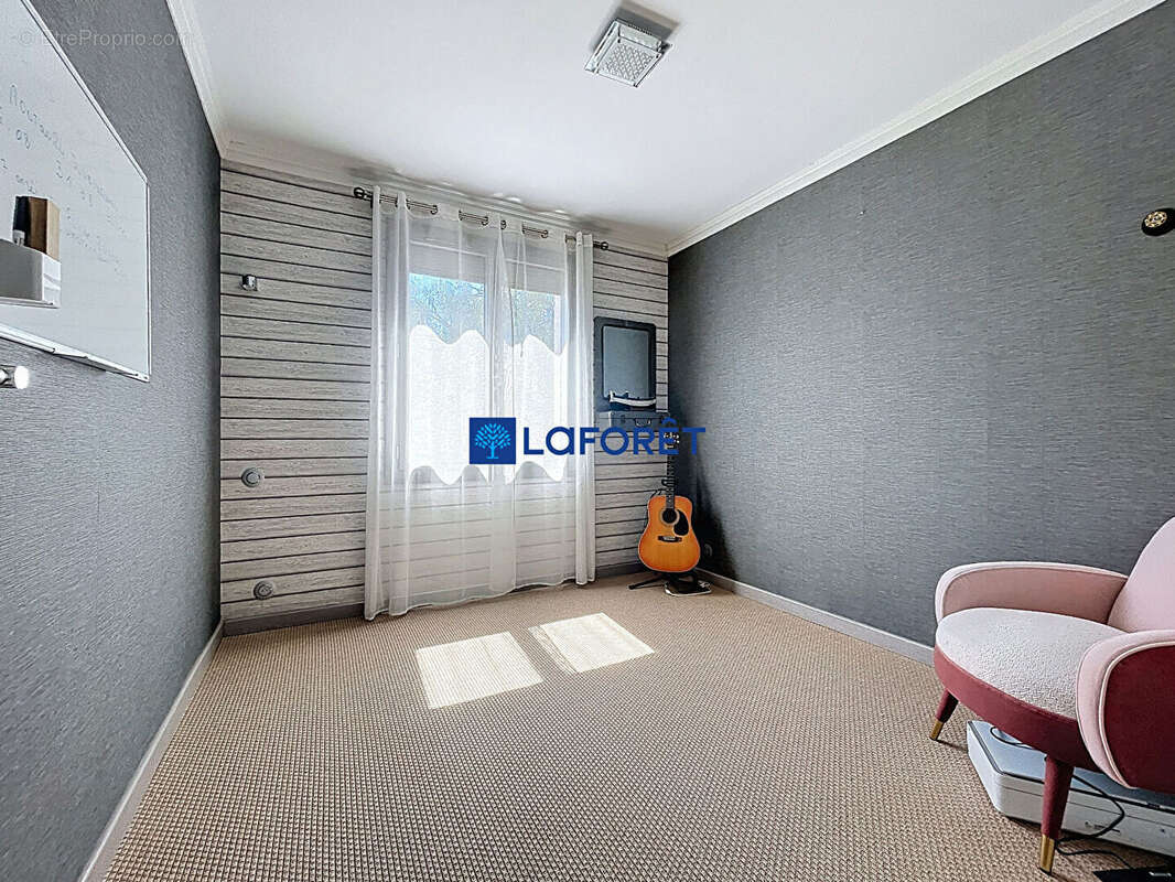 Maison à CARQUEIRANNE