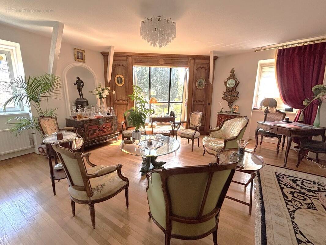 Appartement à LAMBALLE