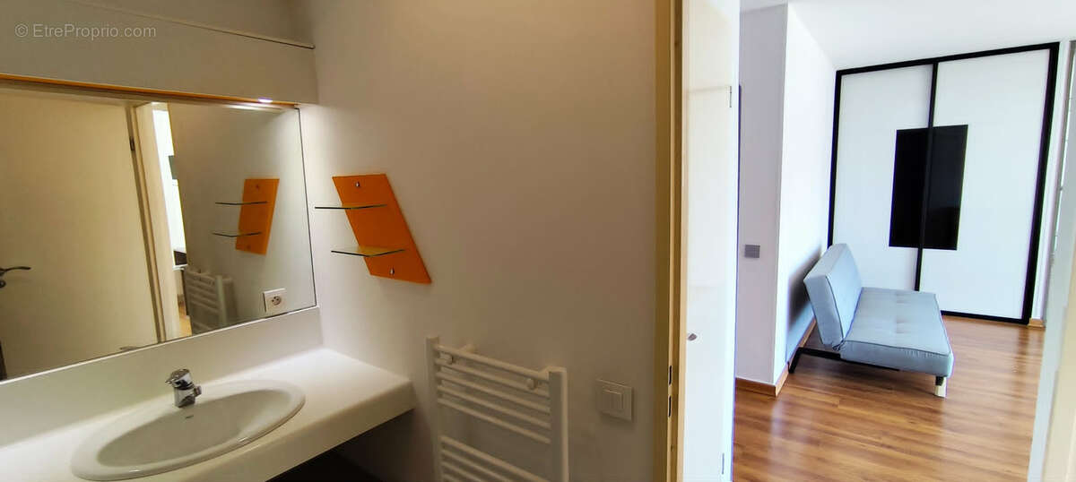 Appartement à JACOB-BELLECOMBETTE