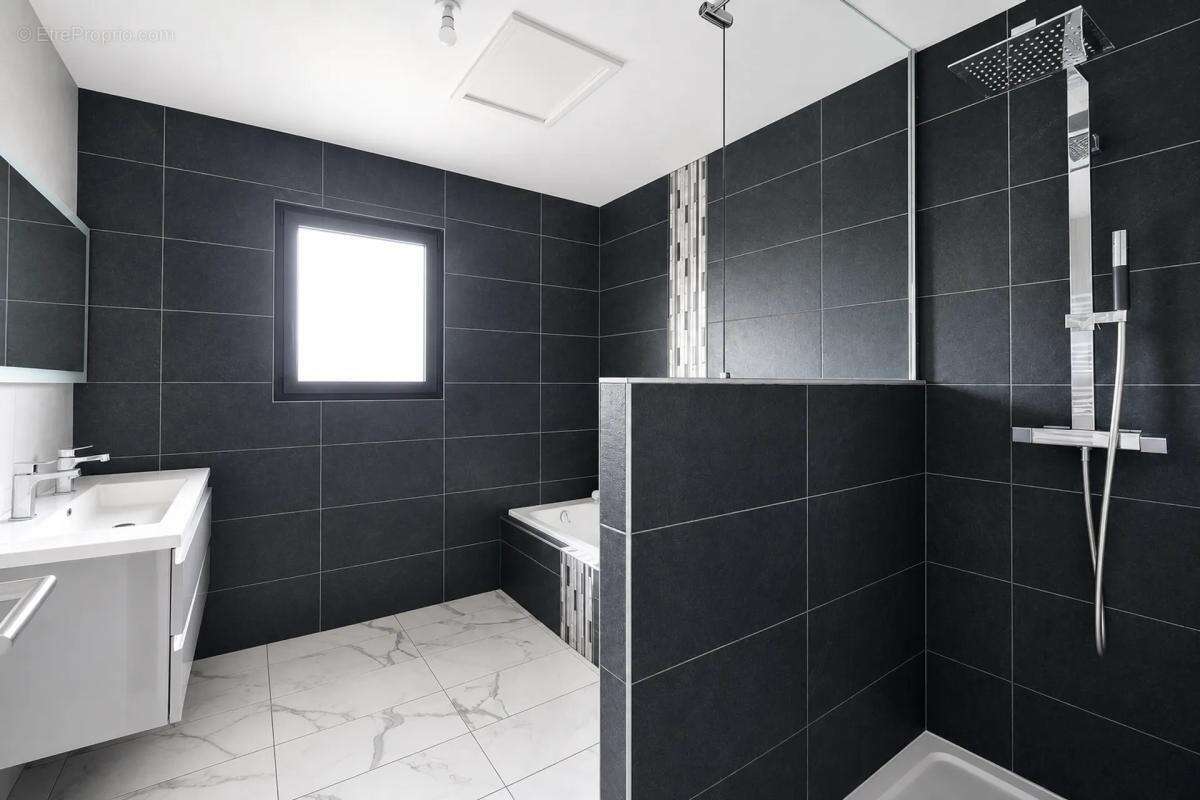 Maison moderne 5 pièces avec piscine à Merville - photo 4