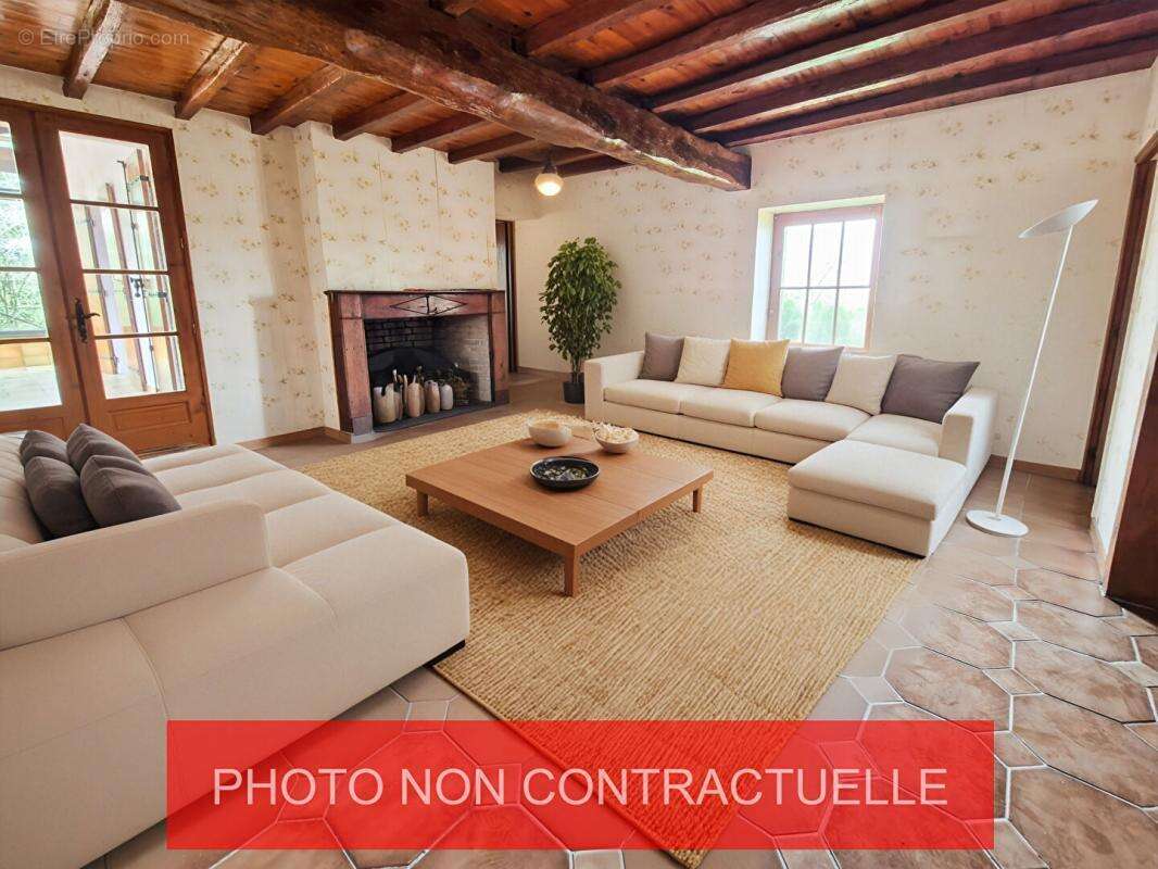 Maison à CASTELJALOUX