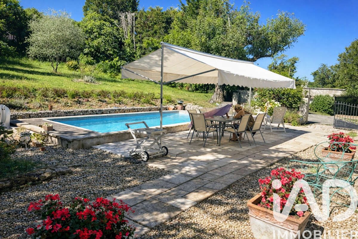 Maison 209 m² à Montagnac-Sur-Auvignon  - photo 2