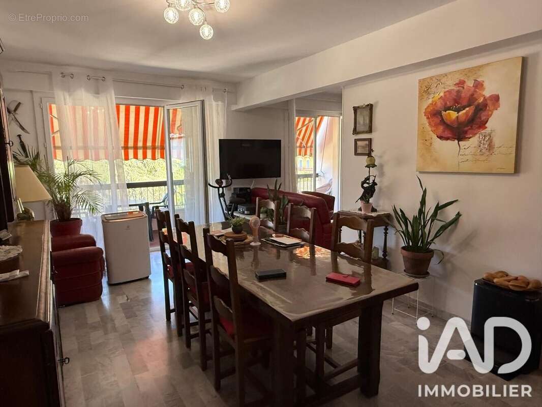 Appartement 79 m² à Hyeres  - photo 3