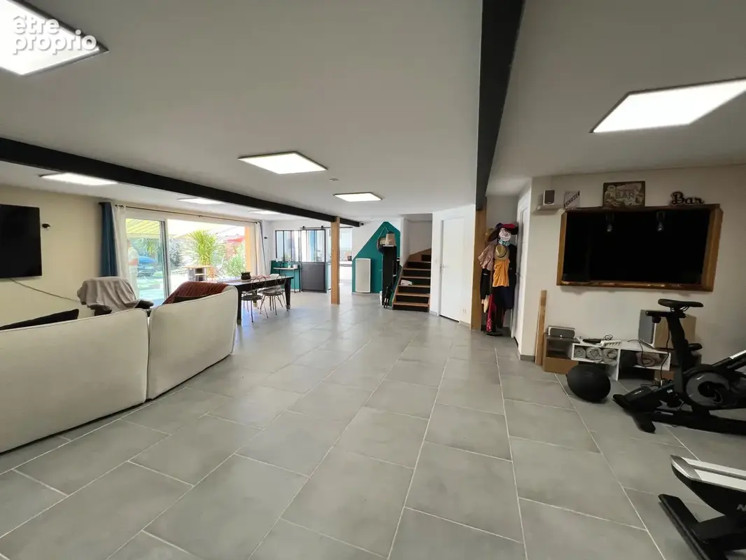 Deux maisons rénovées 150m² + 120m²– parc de 9 500 m² – à 20 minutes de châtellerault - photo 19