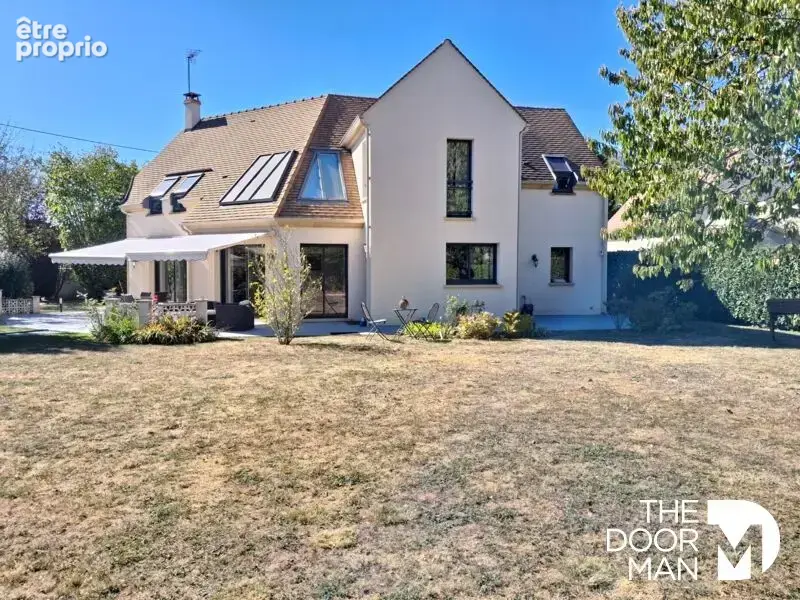 Maison à vendre Vieille-Eglise-En-Yvelines - 193 m² - 7 pièces