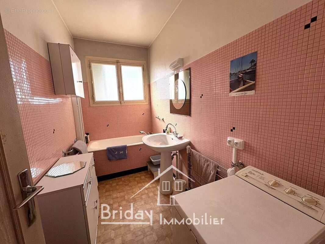 Appartement à LYON-9E