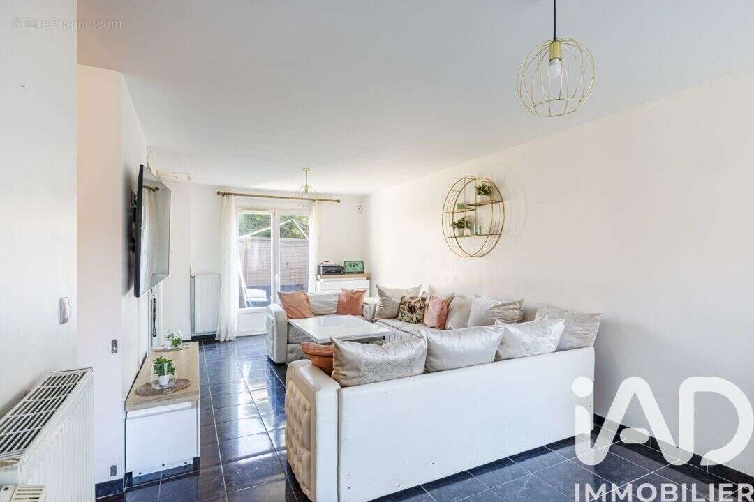 Maison 102 m² à Taverny  - photo 4