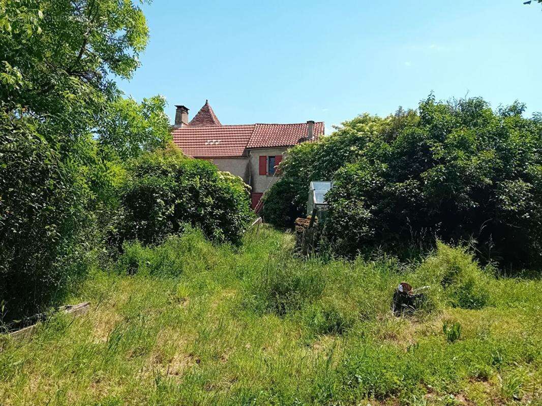 Maison à LIMOGNE-EN-QUERCY
